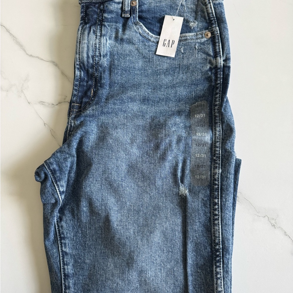 GAP Blue Slim Jeans with Classic Denim Style